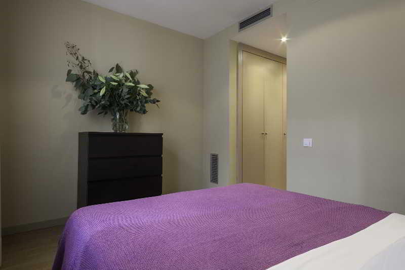 Short Stay Group Camp Nou Serviced Apartments Барселона Экстерьер фото