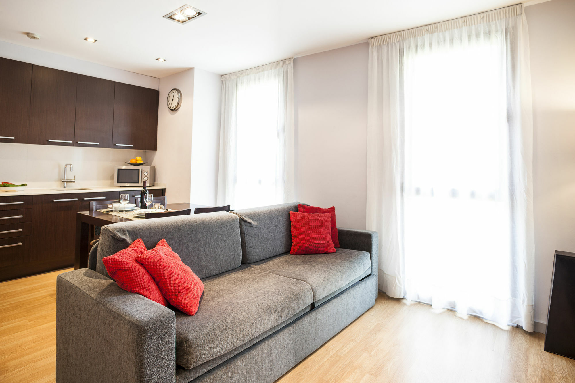 Short Stay Group Camp Nou Serviced Apartments Барселона Экстерьер фото