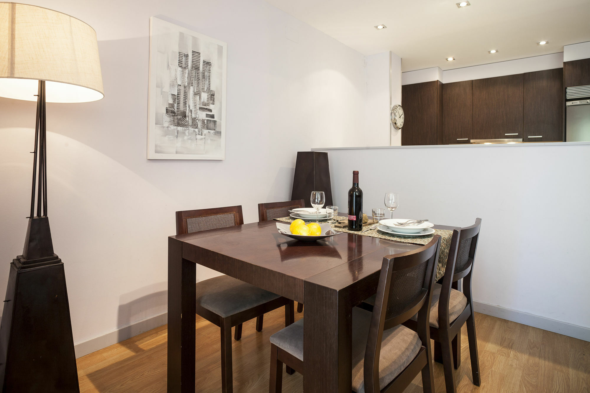Short Stay Group Camp Nou Serviced Apartments Барселона Экстерьер фото