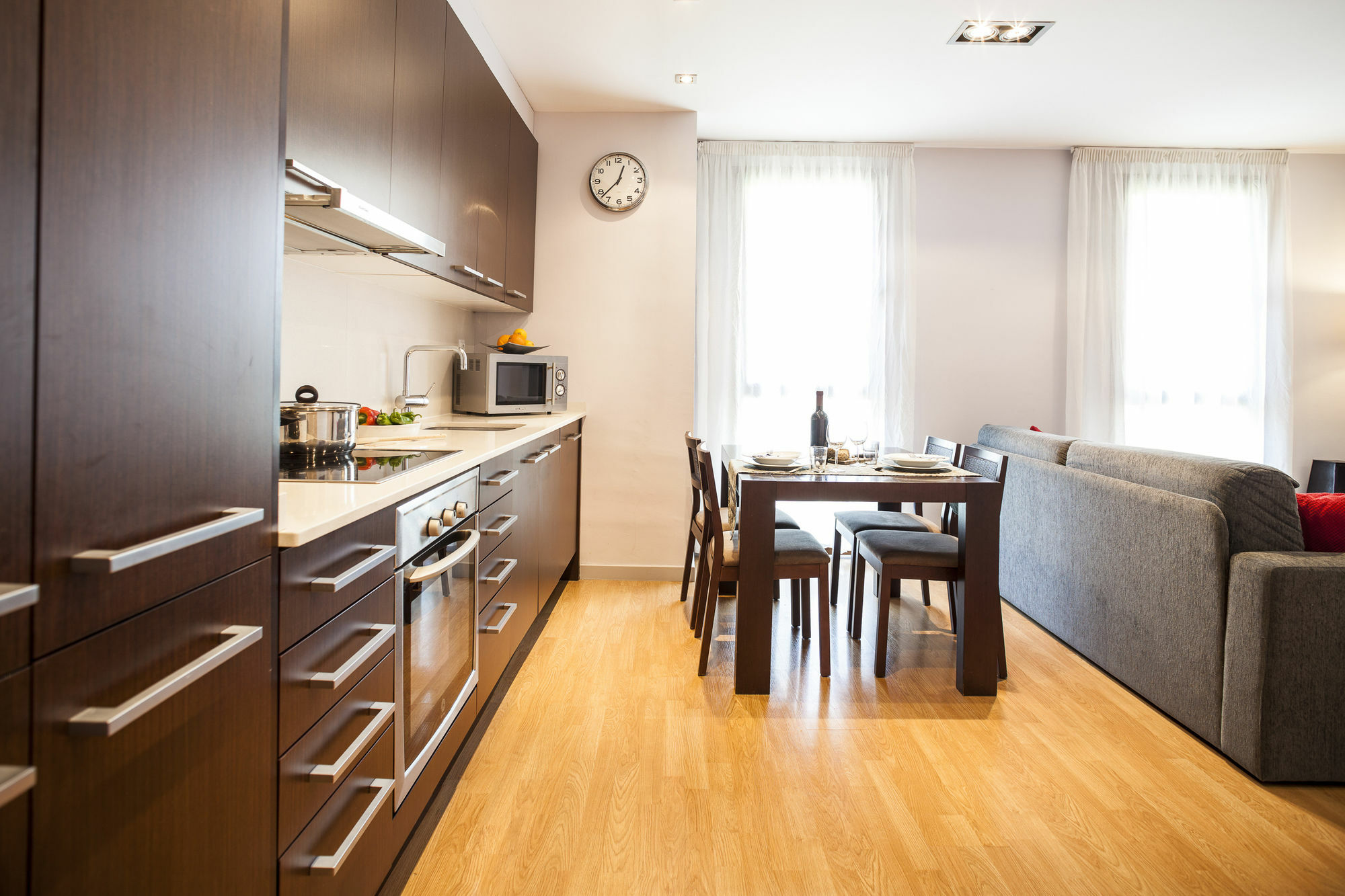 Short Stay Group Camp Nou Serviced Apartments Барселона Экстерьер фото