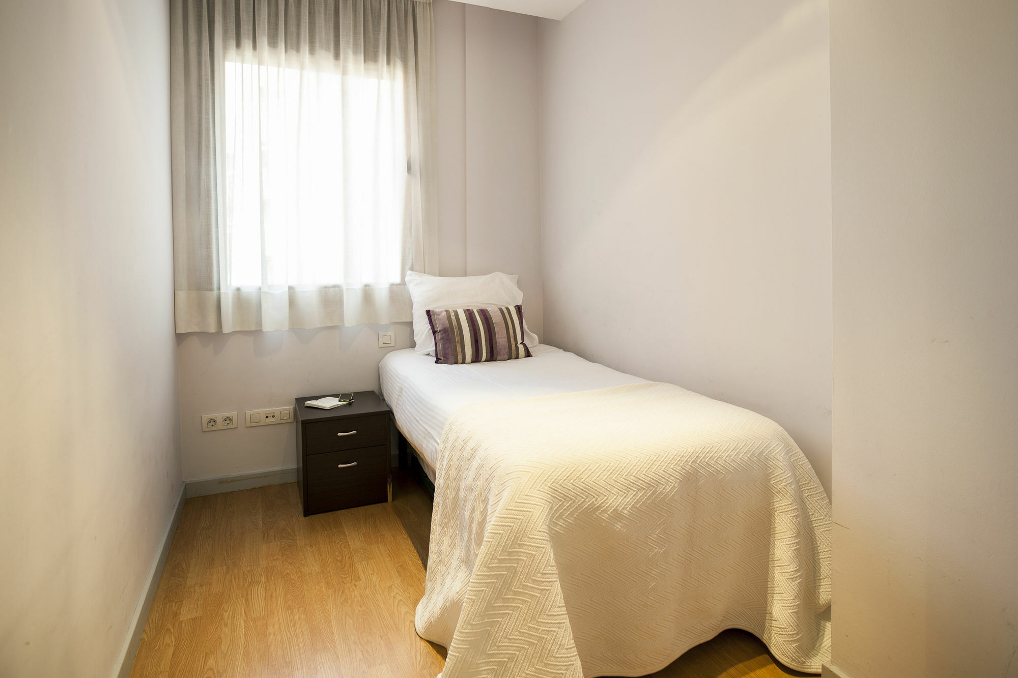 Short Stay Group Camp Nou Serviced Apartments Барселона Экстерьер фото